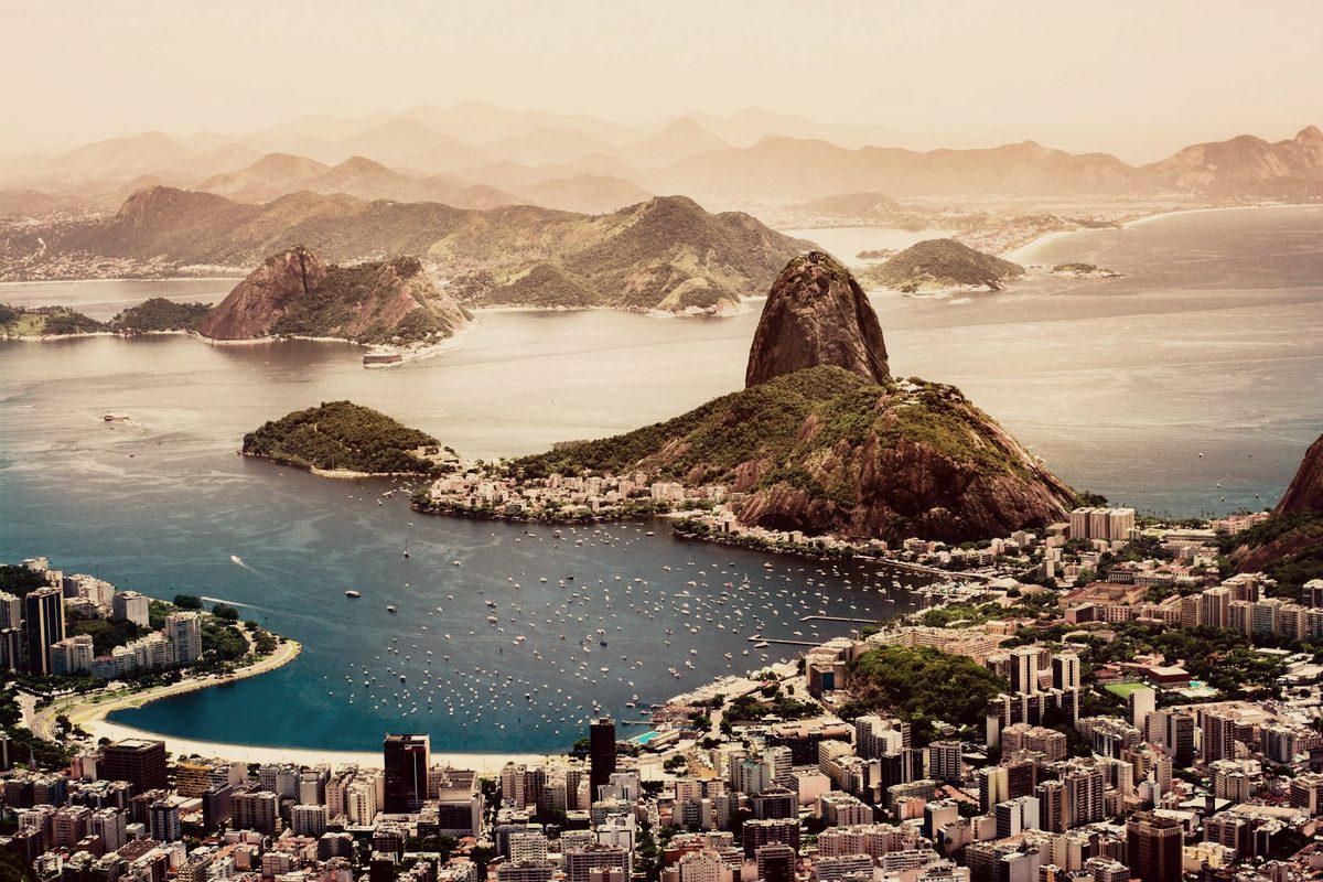 Atendimento e suporte da Zaya no Brasil