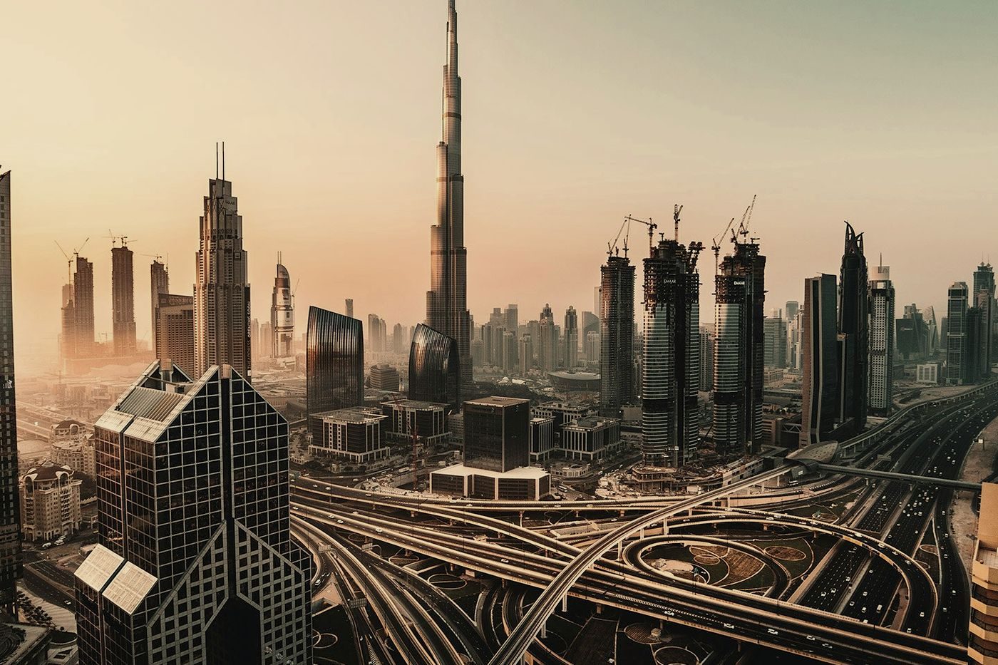 Skyline de Dubai ao entardecer